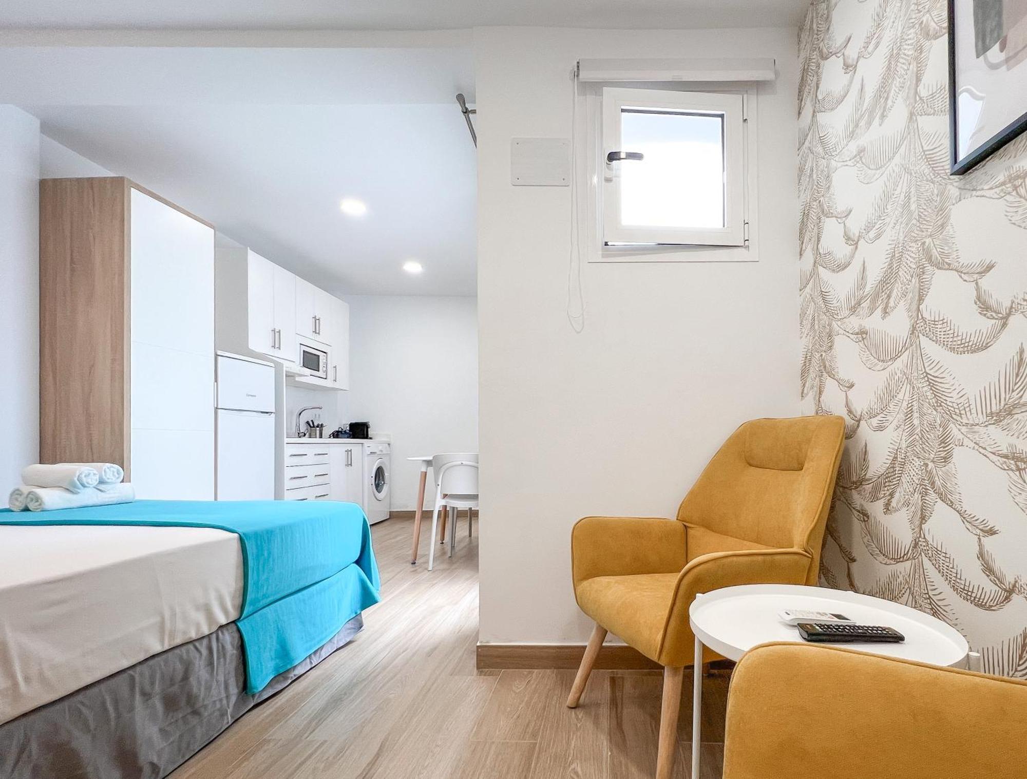 Sunsands Studio 1ºb Playa76 Carihuela Torremolinos Exterior photo